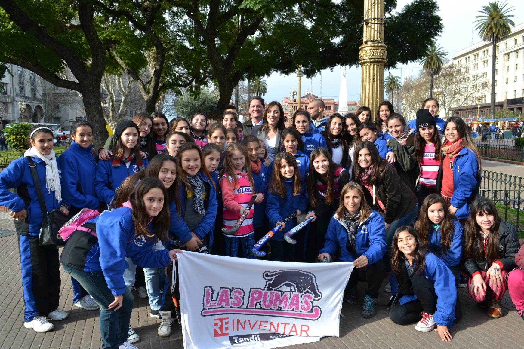 Las jugadoras de Reinventar Tandil visitaron la Ciudad