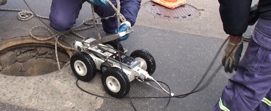 La APrA inspecciona los conductos pluviales de la Ciudad