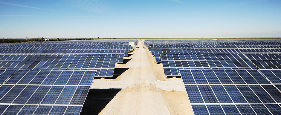 Juan Carlos Villalonga visitó Cañada Honda, el mayor parque solar fotovoltaico de la Argentina