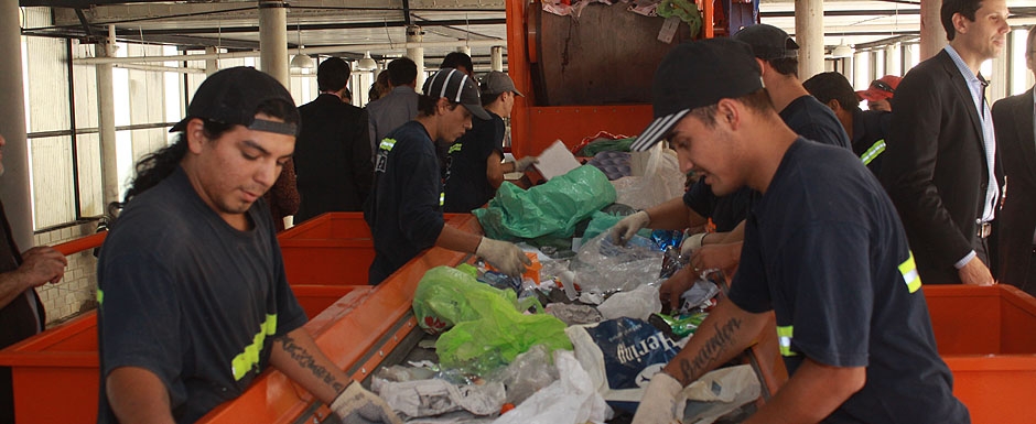 Más tecnología y trabajo profesional