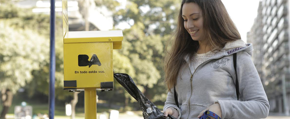 Nuevas expendedoras de bolsas para mascotas