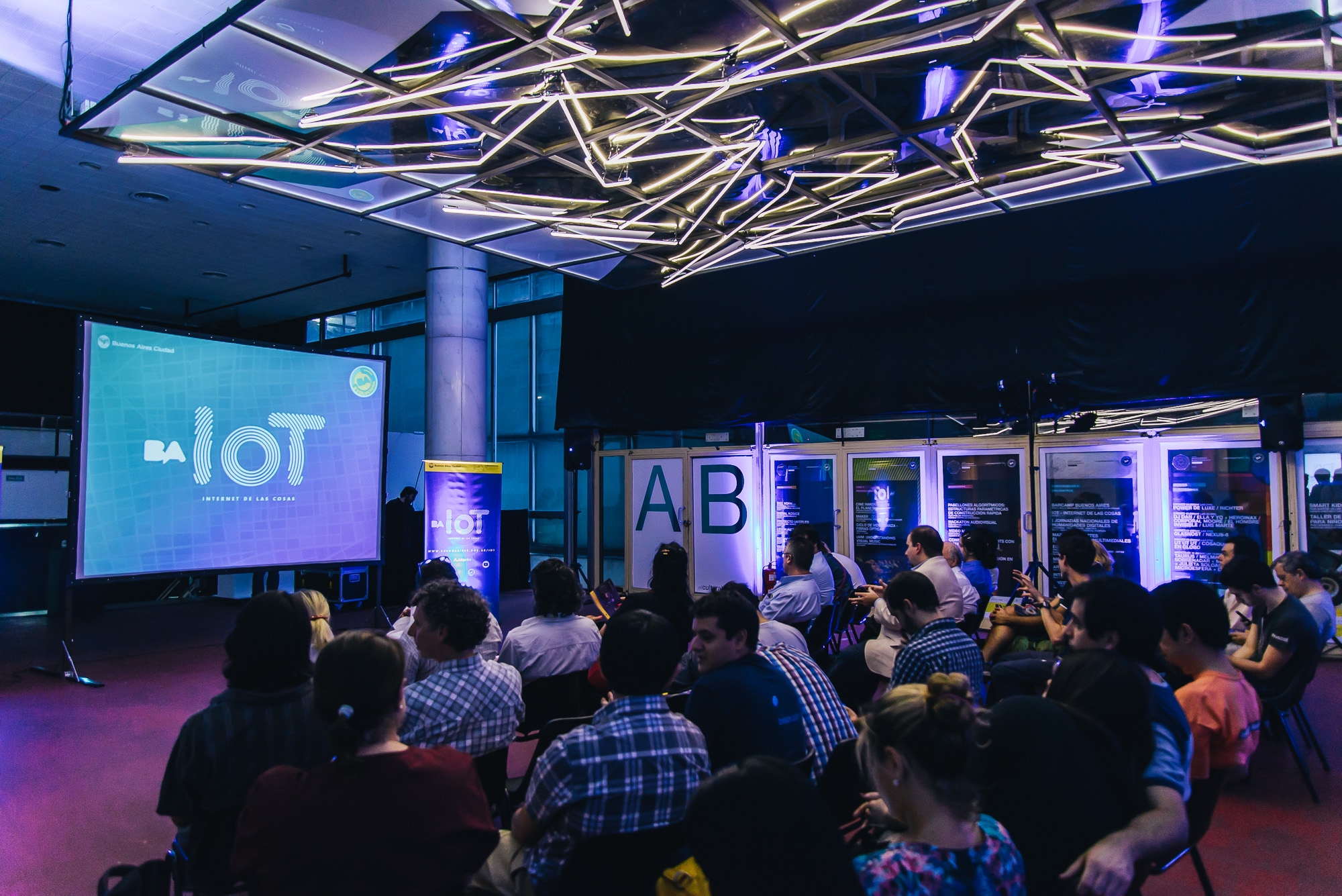 Los finalistas de un innovador concurso de Internet