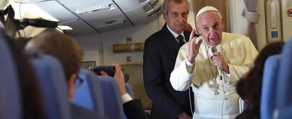 Un Papa a libro abierto