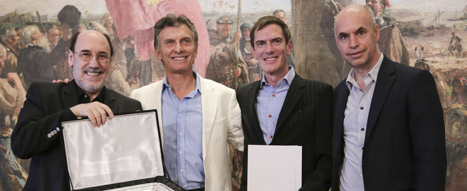 Mauricio Macri puso en funciones a Lopérfido al frente del Teatro Colón