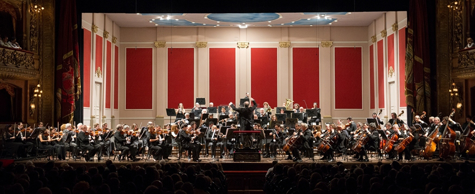 La Orquesta Estable del Teatro Colón tocó gratis en Plaza Vaticano