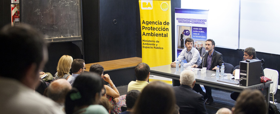 APrA presentó un sistema para controlar a empresas de limpieza de tanques de agua y fumigación