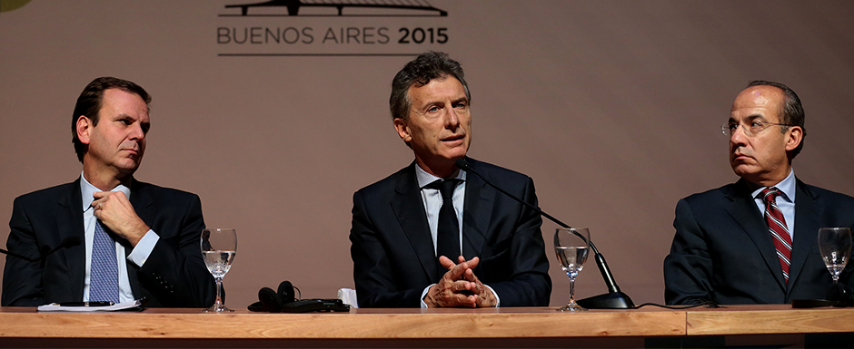 Alcaldes latinoamericanos firmaron un compromiso regional por el cambio climático