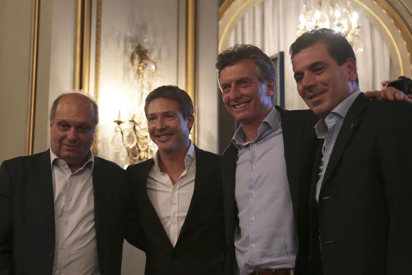 Mauricio Macri asistió al homenaje de la Legislatura a Adrián Suar
