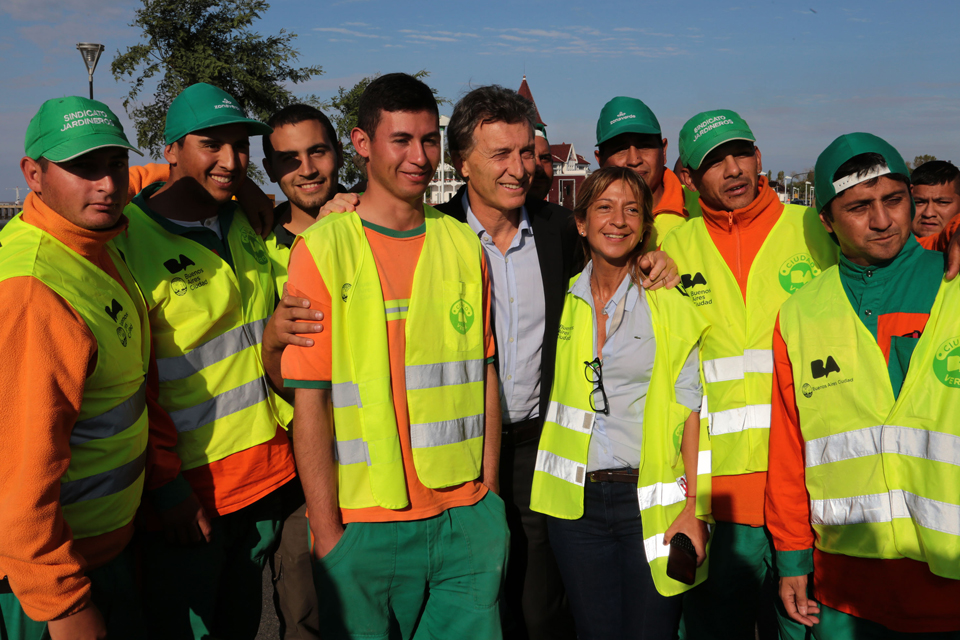 Mauricio Macri inauguró la nueva traza de acceso rápido a la avenida Costanera