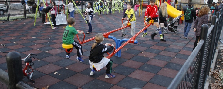 Renovación de la plaza Éxodo Jujeño en Parque Chas