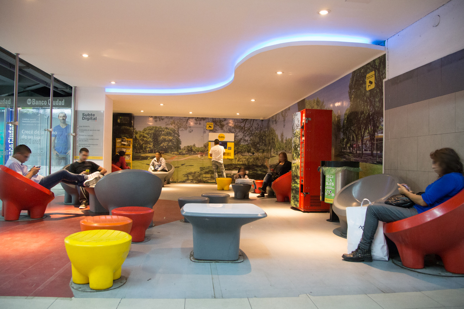 Sumamos WiFi en estaciones