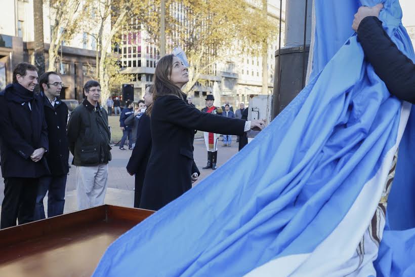 La Ciudad festejó el Día de la Bandera
