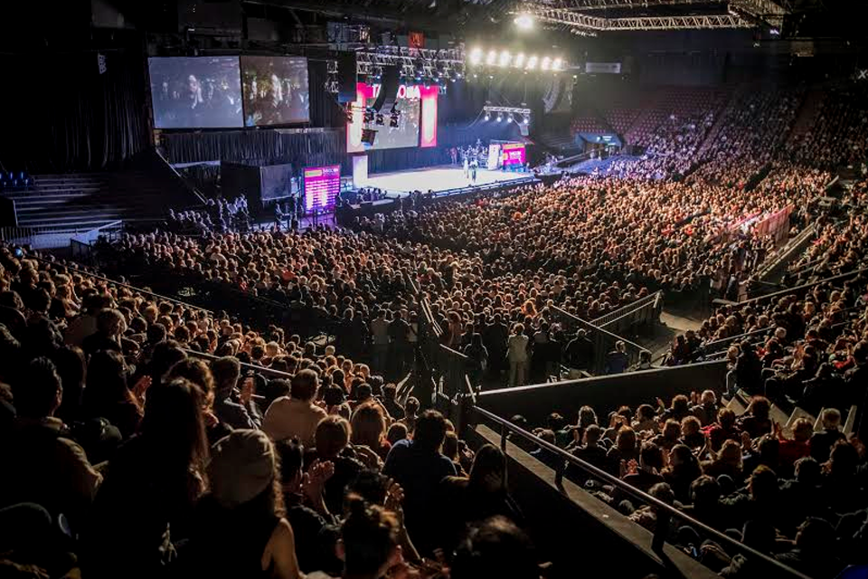 La fiesta del 2x4 en la Ciudad