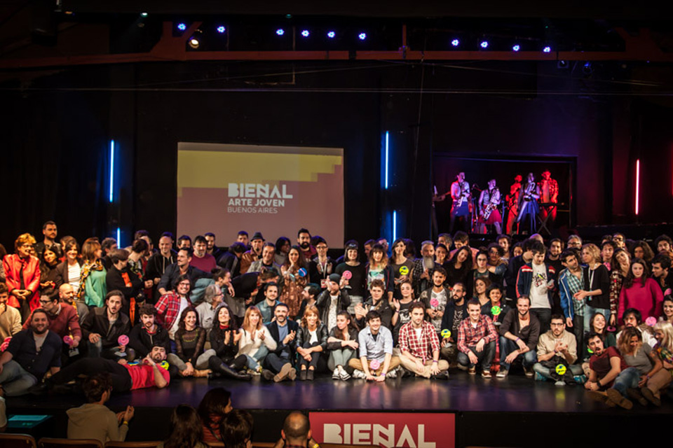 La Bienal de Arte Joven convocó a 100.000 personas