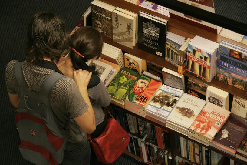 Las novelas encabezan el ranking de libros más vendidos en Buenos Aires