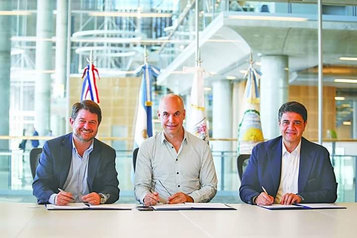 Firma de Acuerdo Tripartito