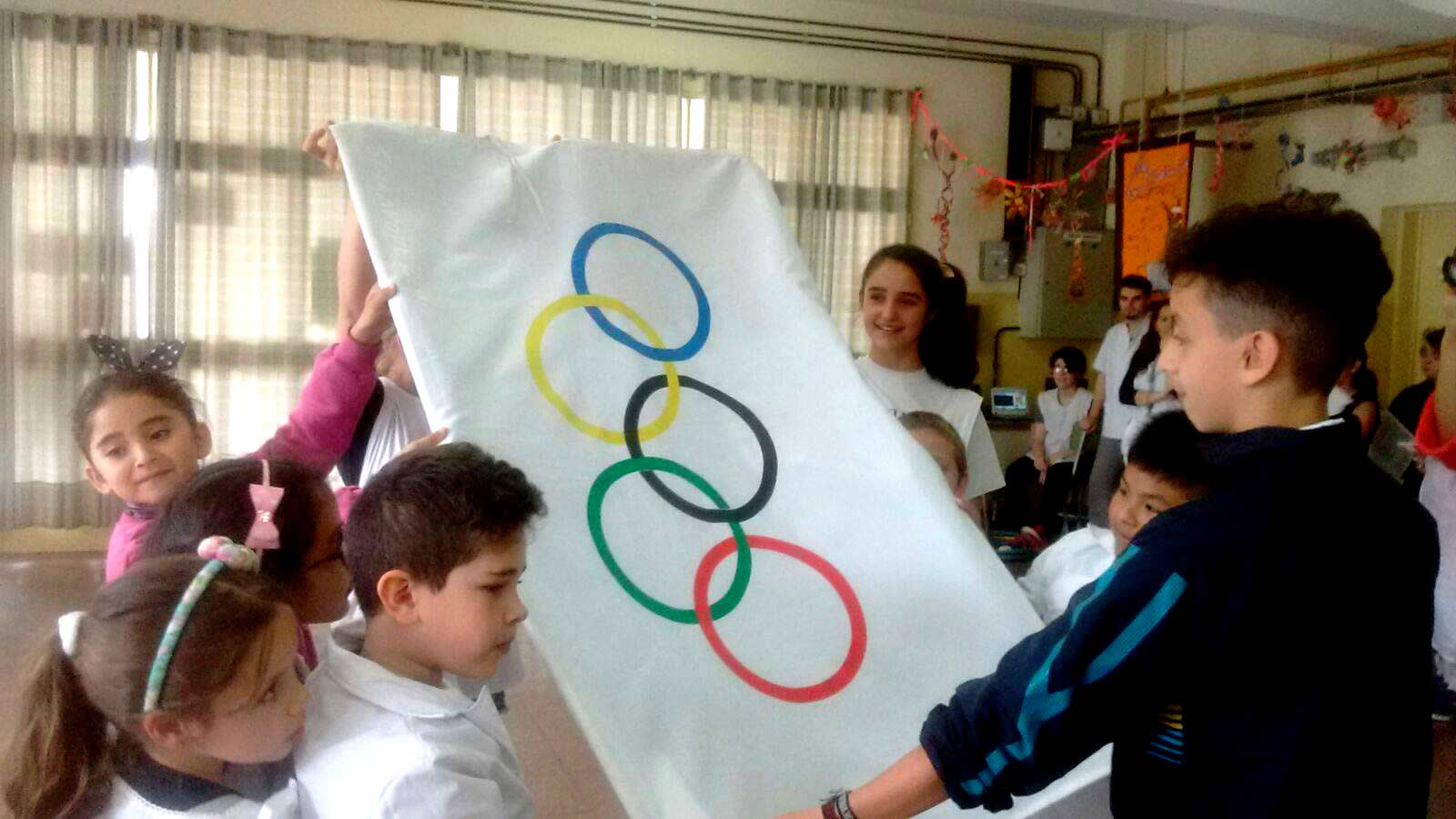 Bandera Olímpica en Parque Avellaneda 