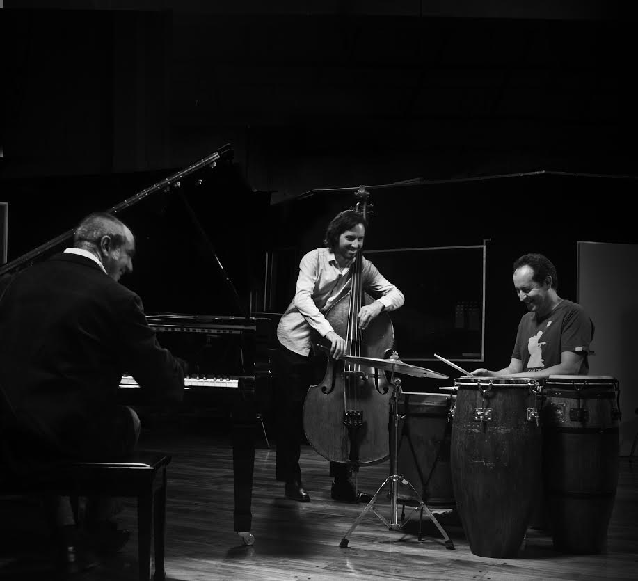 Trío Aura en el Espacio Virrey Liniers