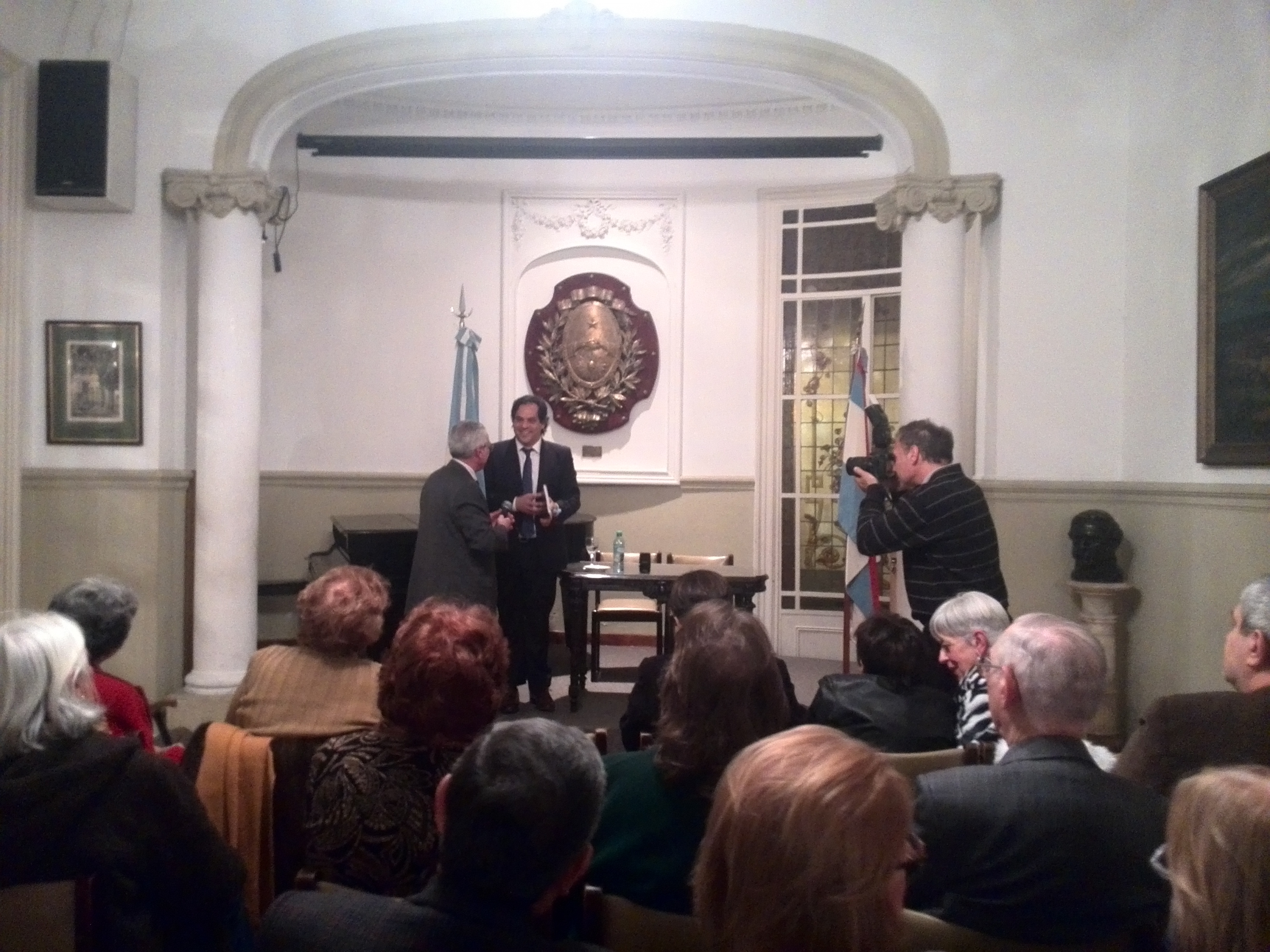 Charla de Emilio Lafferriere en la Asociaciòn Entrerriana Gral. Urquiza 