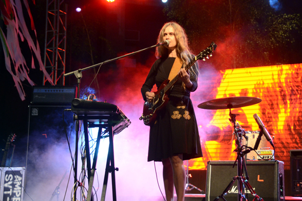 Juana Molina gratis en Parque Centenario