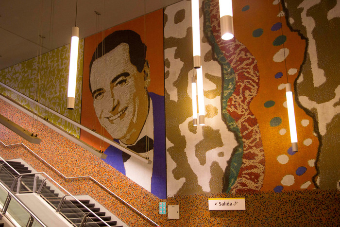 El Paseo del Tango de la Línea H sumó dos nuevas leyendas