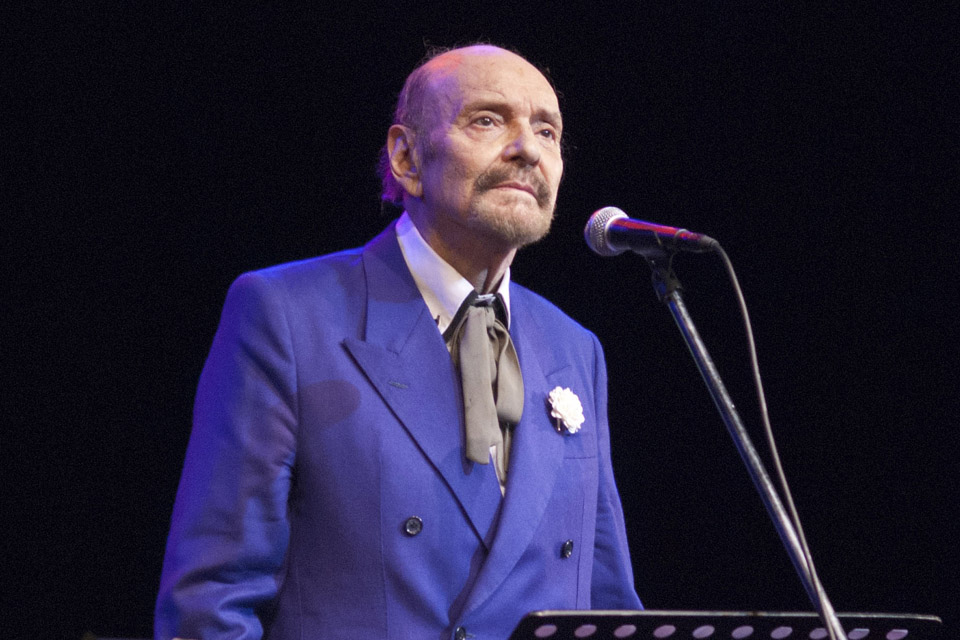 La radio homenajeó a Horacio Ferrer