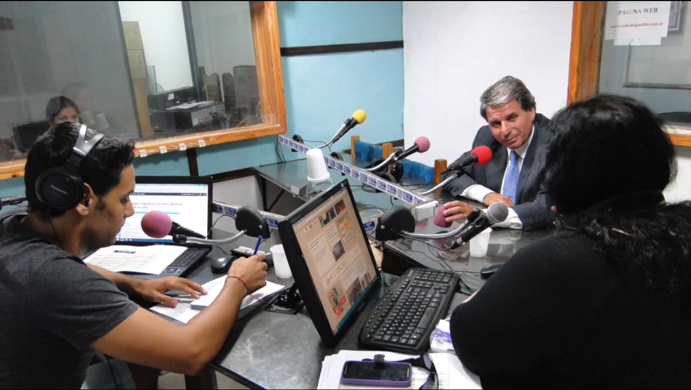 Entrevista radial
