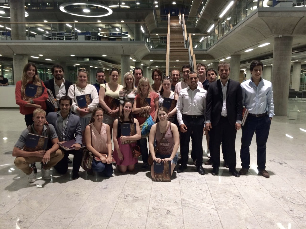 Charla sobre liderazgo con jóvenes de la Federación Mundial  Holstein