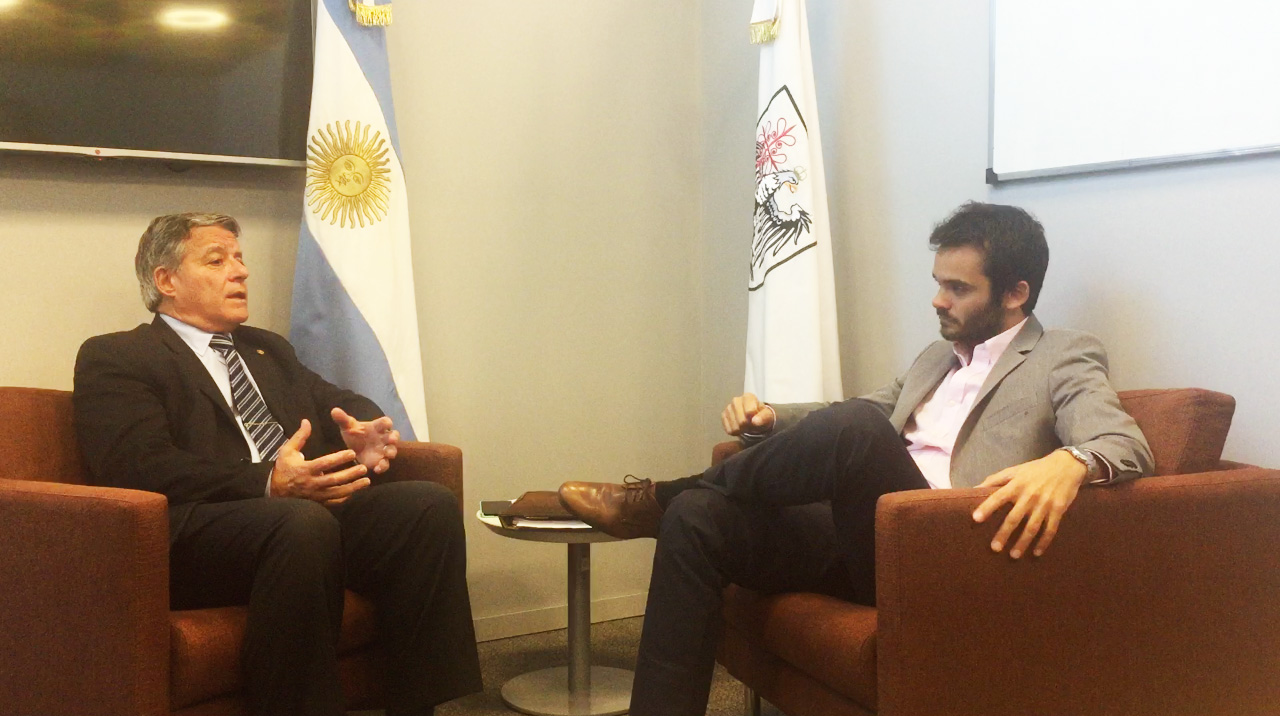 Pensando Malvinas: charla con Daniel Esteban