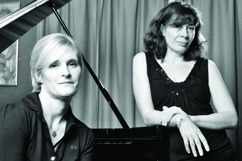 Piano a cuatro manos