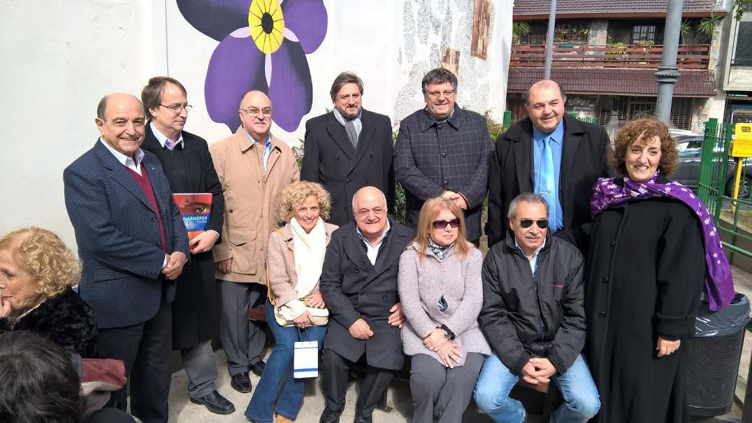 Se inauguraron los murales armenios en el Patio Urbano de Niceto Vega