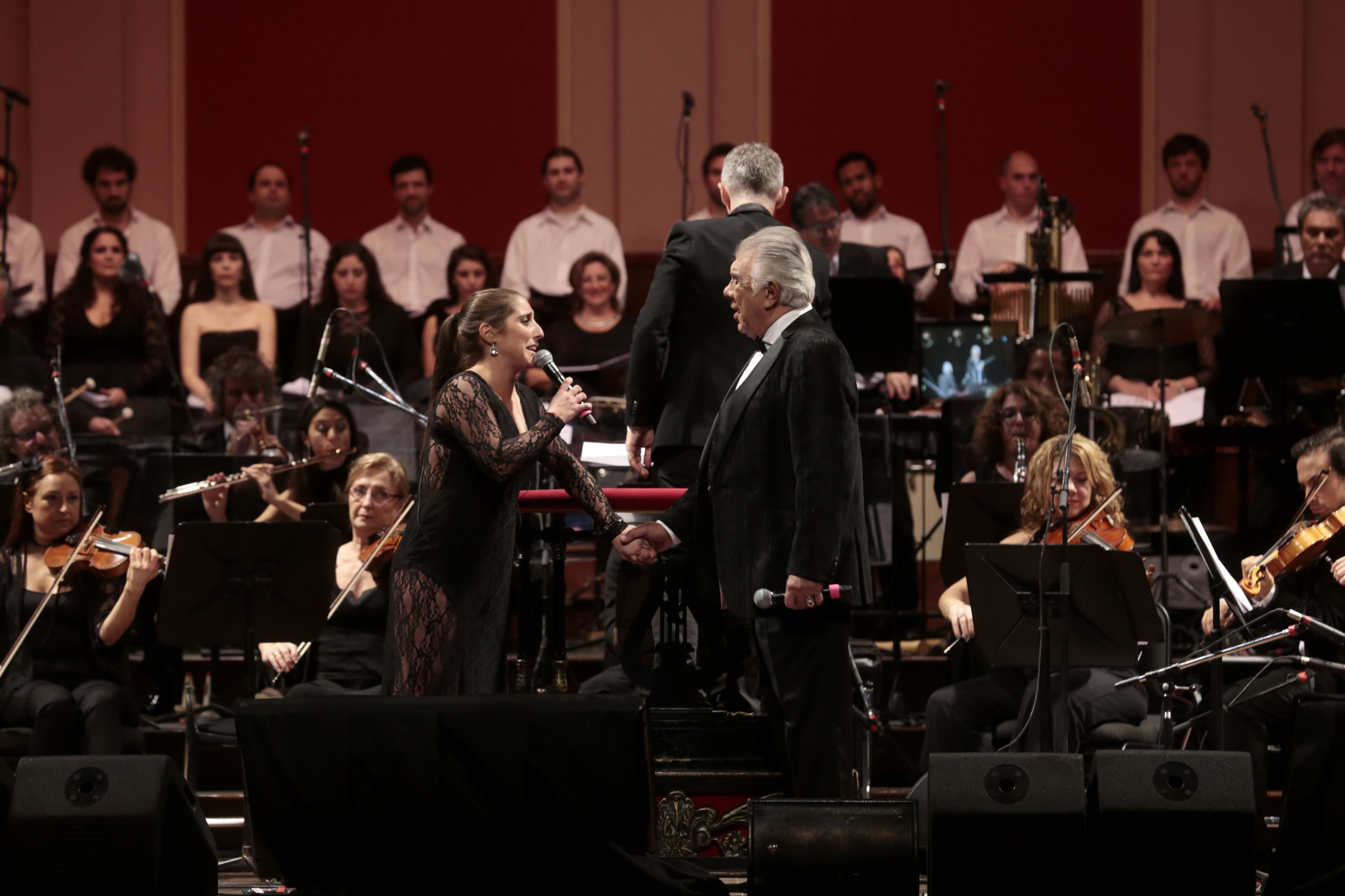Embajadores de la música en el Colón