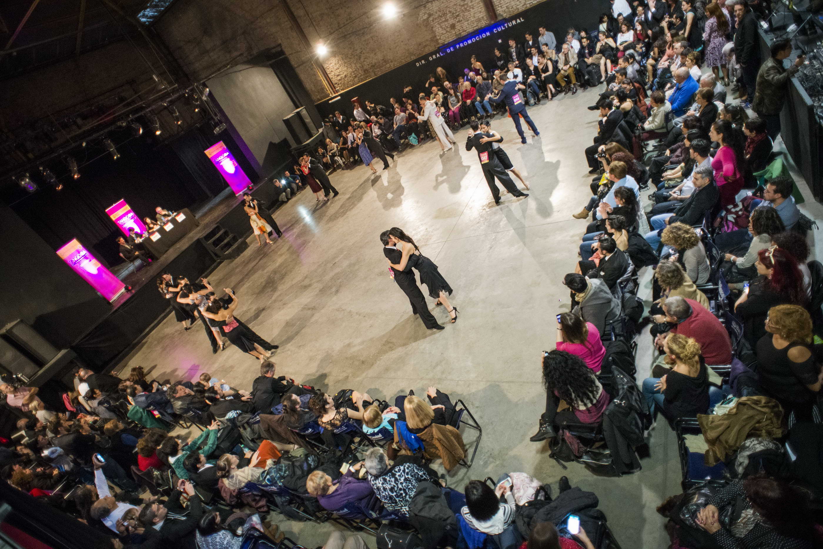 La Agenda Cultural, con circo, tango y festejos de las colectividades