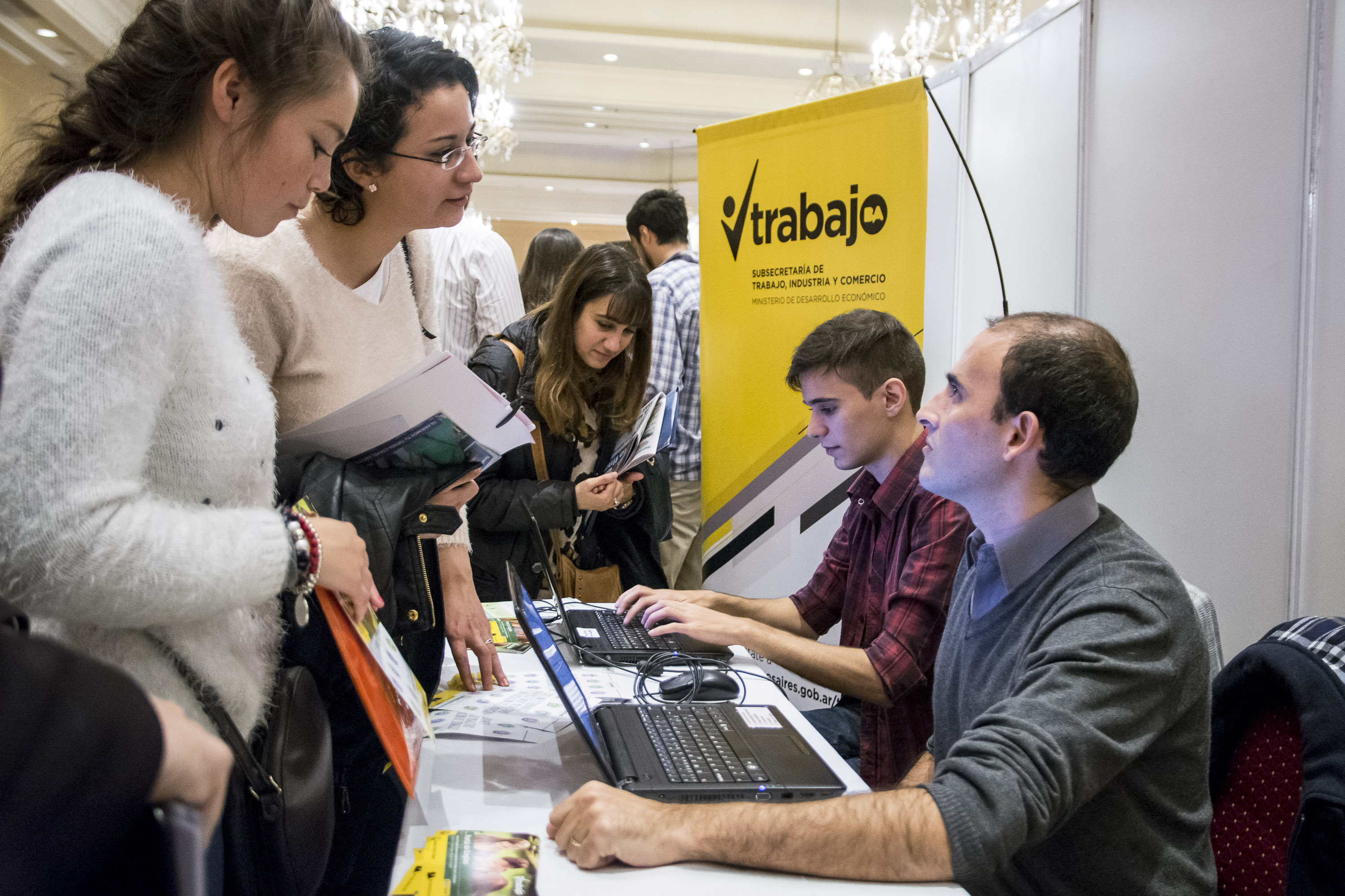 Jornada de capacitación y asesoramiento para quienes buscan empleo con participación de TrabajoBA