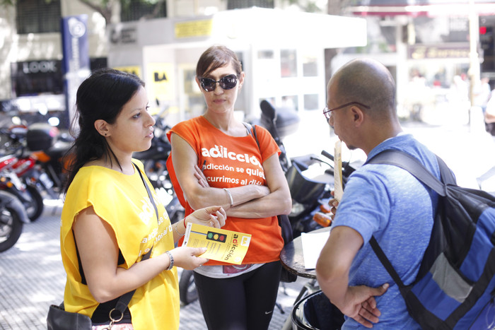 Centros de asistencia para enfrentar las adicciones 