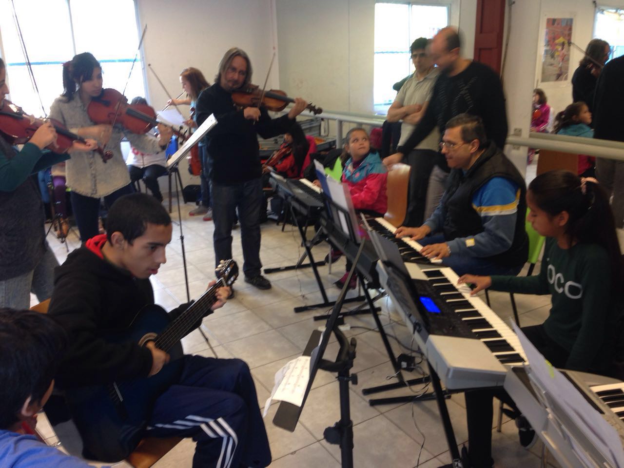Arte en Barrios sumó a los maestros del Polo Bandoneón
