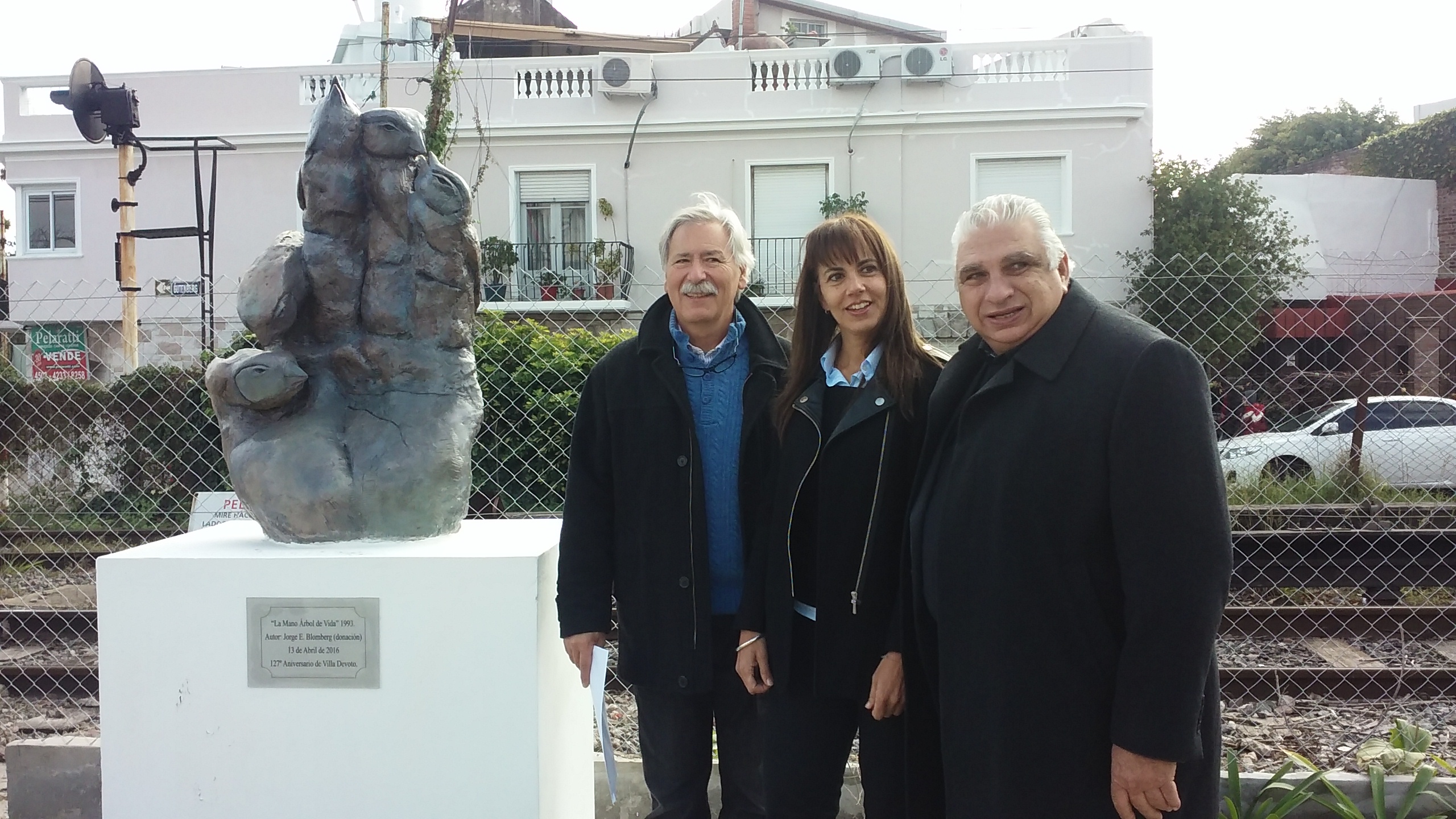 Inauguración de la plazoleta en Gutemberg y Chivilcoy