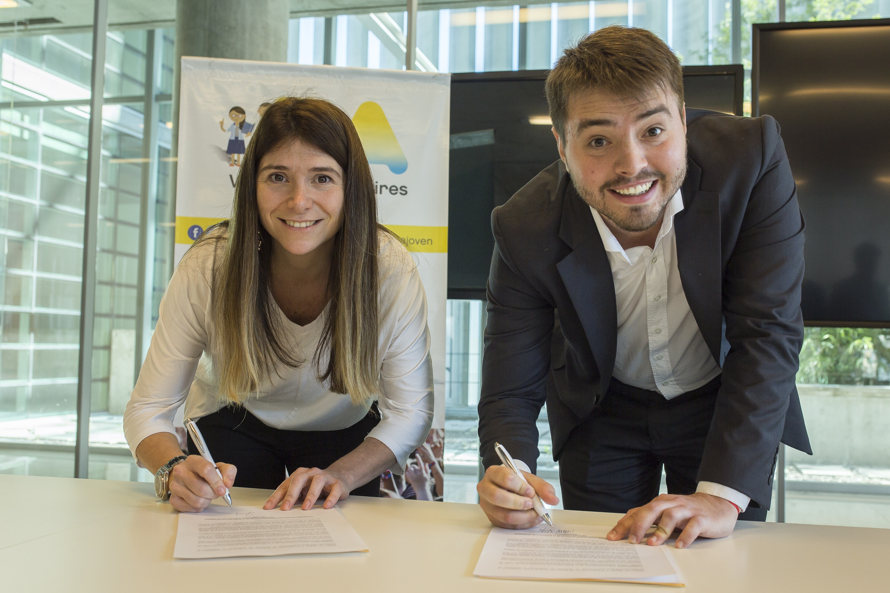 Compromiso para impulsar políticas conjuntas que favorezcan la creación de empleo joven