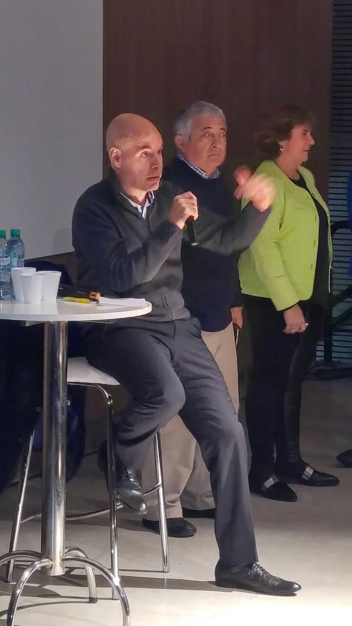 Rodríguez Larreta se reunió con los vecinos de San Telmo