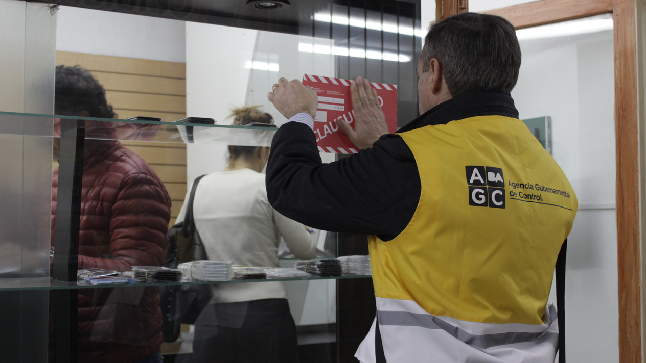 Clausuran locales que vendían mercadería robada