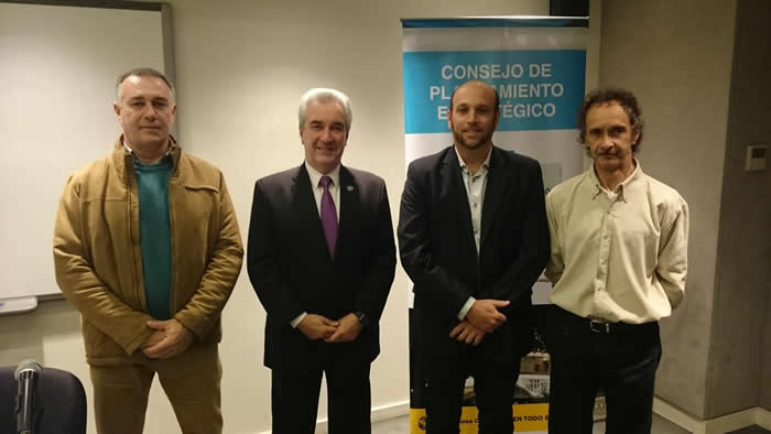 Mesa Debate sobre “Huertas Urbanas como Espacio de Equidad”