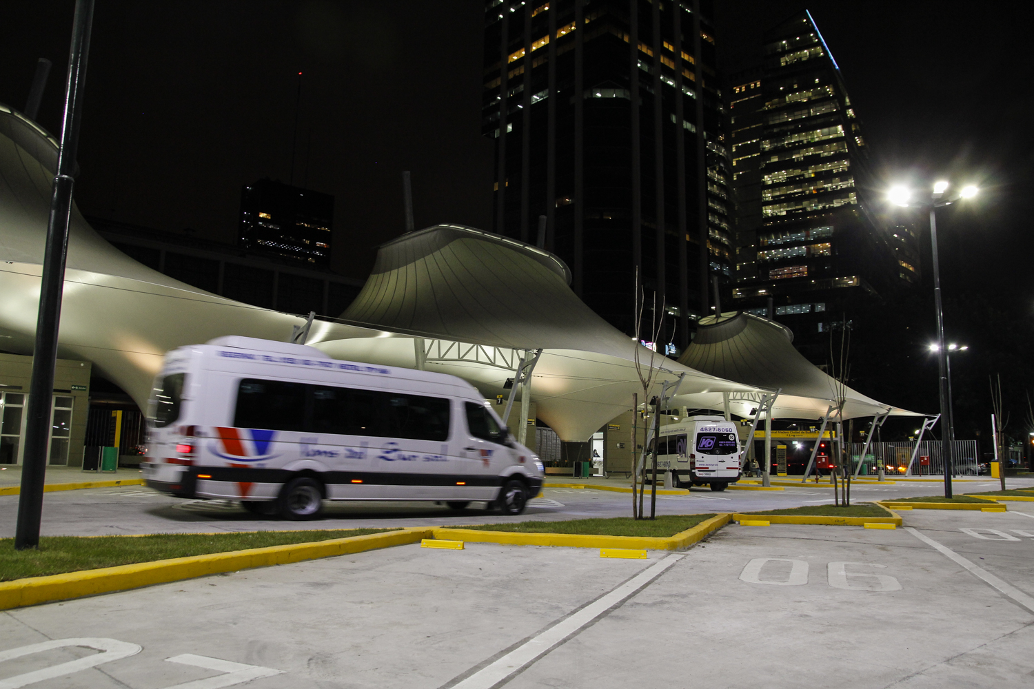 Cumple 1 año la terminal de combis Puerto Madero