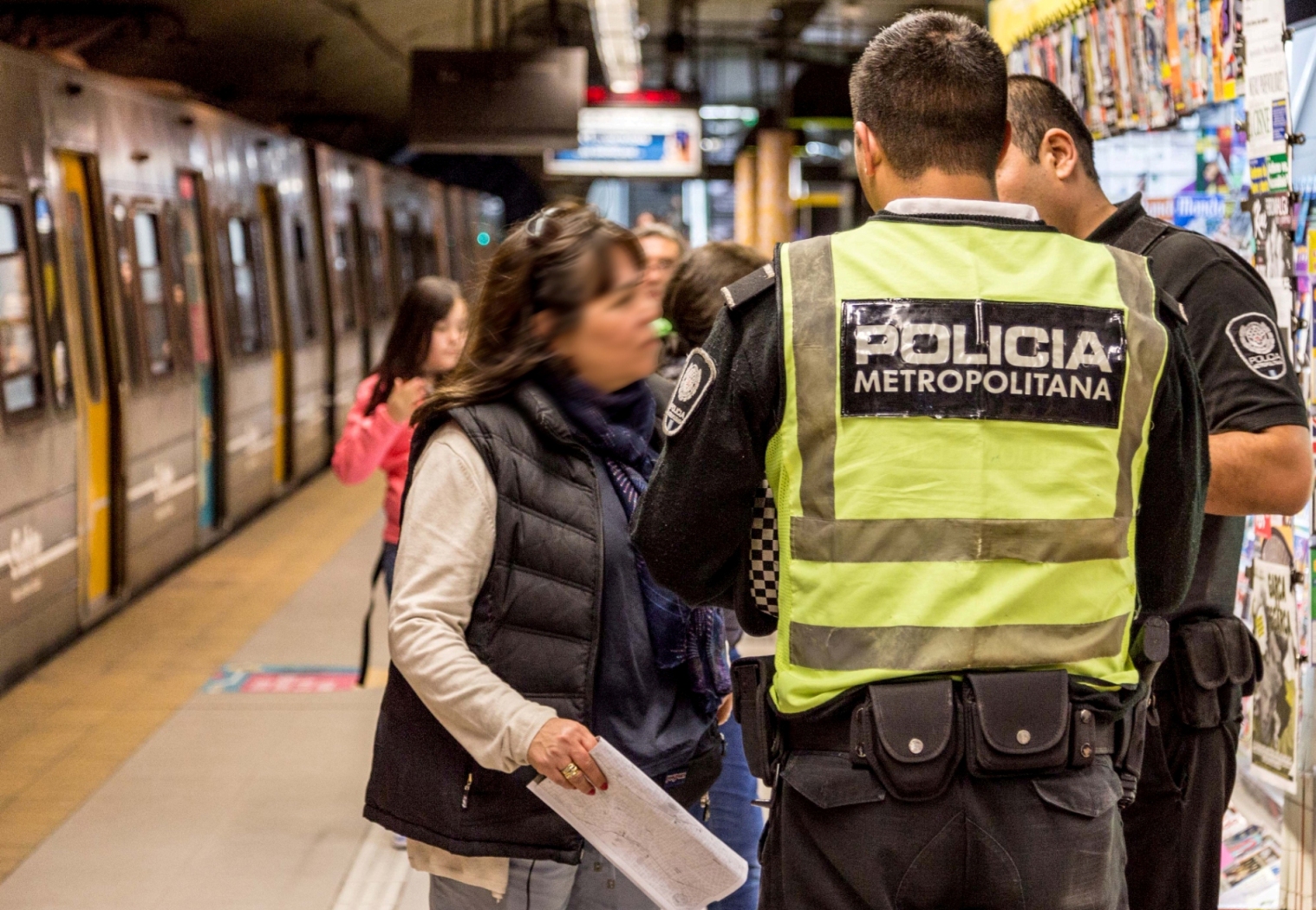 Se sumaron 184 agentes de la Policía Metropolitana a la red de subtes