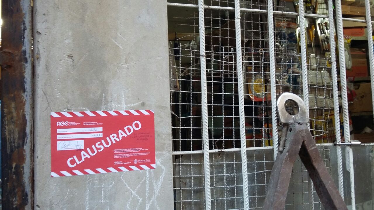 Clausuran corralones en la Villa 31 