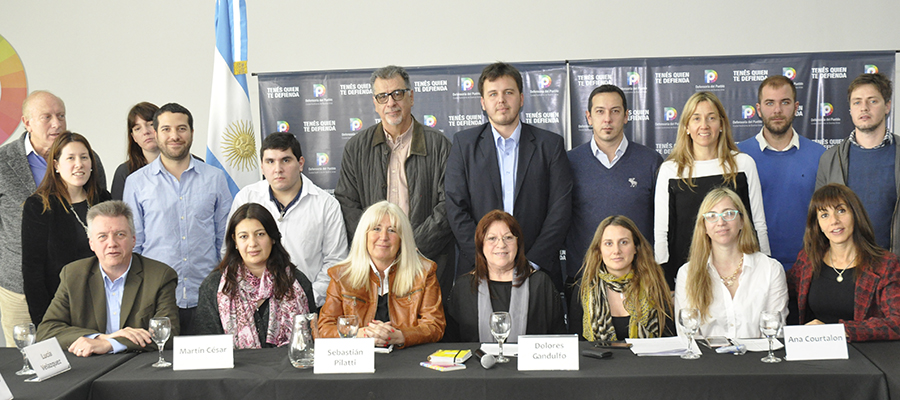 Las Comunas 11, 12 y 15 se reunieron junto a la Secretaría de Descentralización con la Defensoría del Pueblo