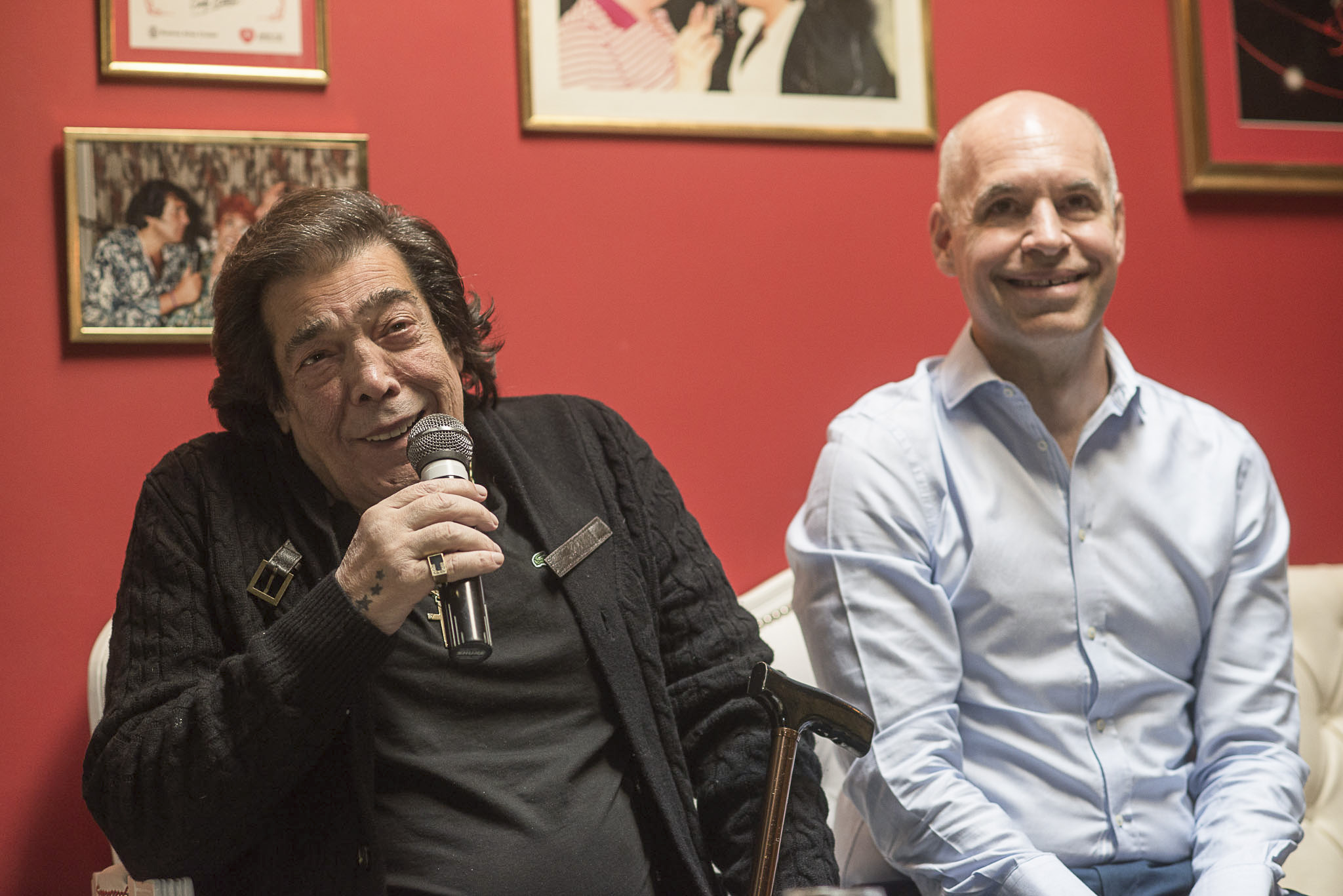 Rodríguez Larreta presentó el show de “Cacho” Castaña en el Teatro Colón