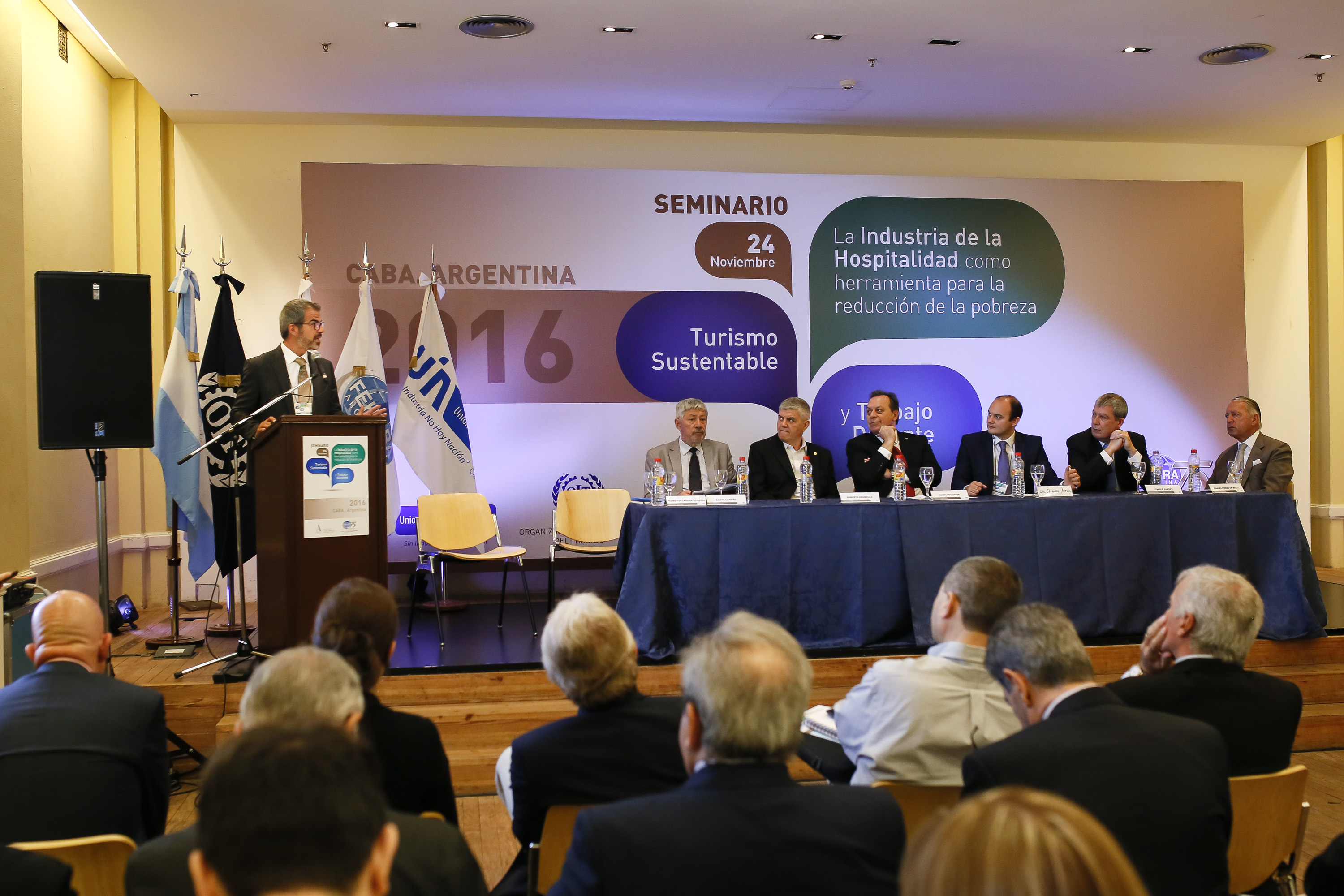 La industria de la hospitalidad en defensa del trabajo decente