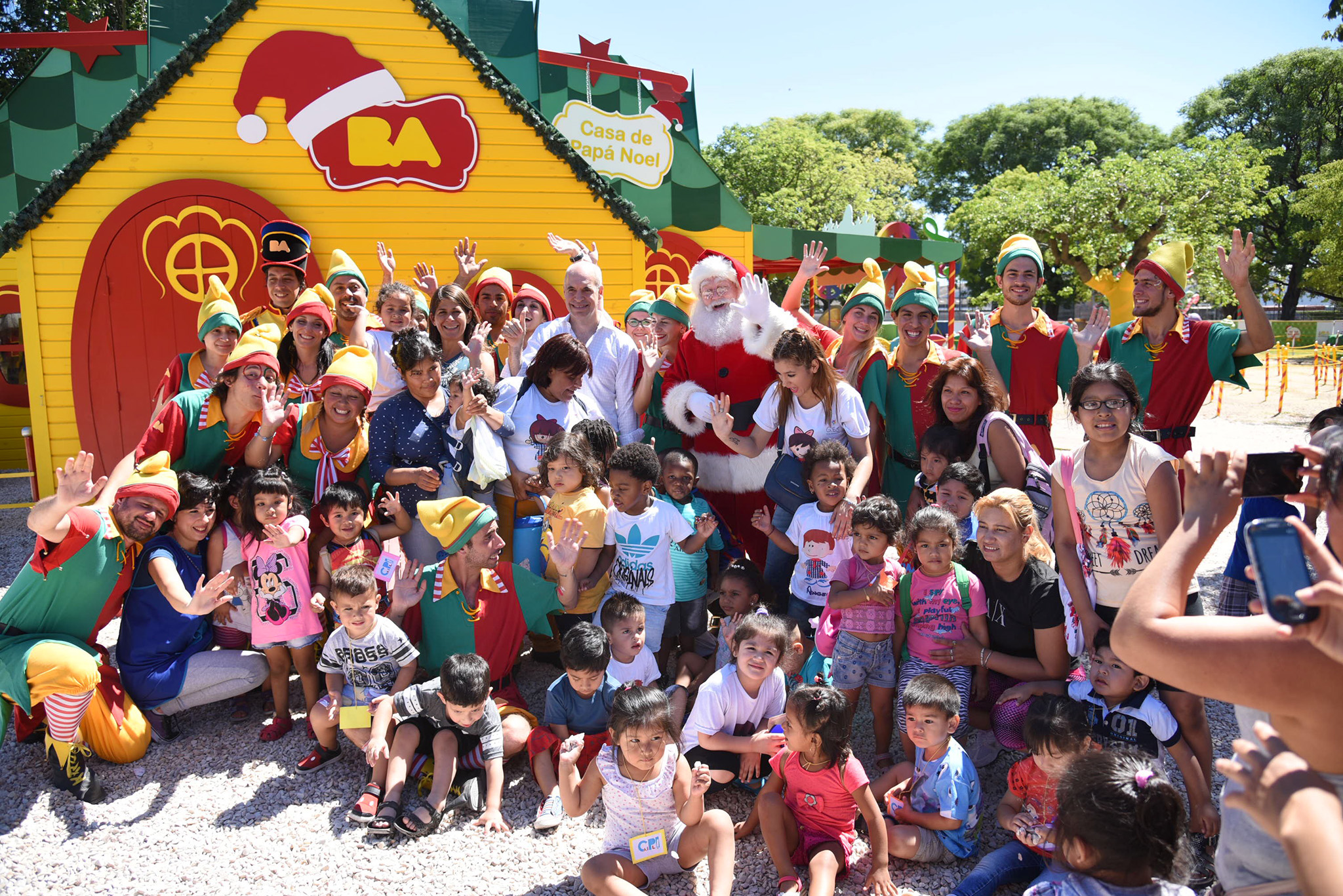 Rodríguez Larreta, en el Parque Navideño con niños de Centros de Primera Infancia