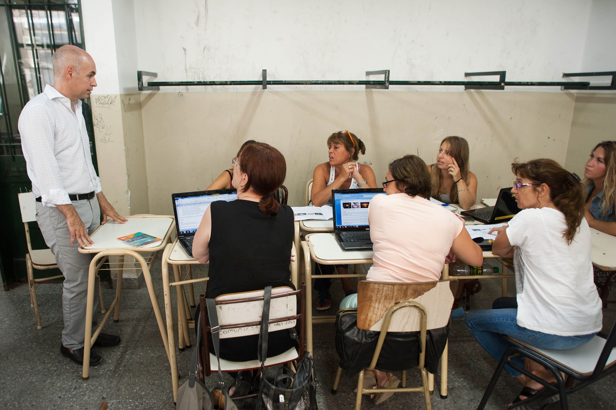 Rodríguez Larreta valoró la primera capacitación masiva para docentes