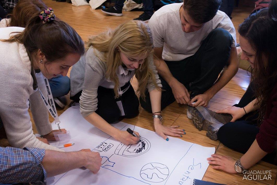 Hay 10 lugares para el Bootcamp de Emprendedores, trabajá en equipo y potenciate.